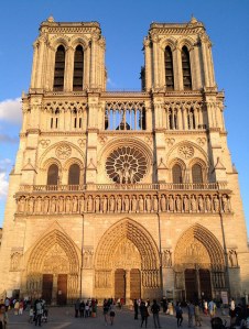 Passing by our good friend Notre Dame on the way to the Sainte-Chapelle
