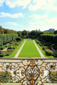 The view  of the garden from the second-floor balcony 